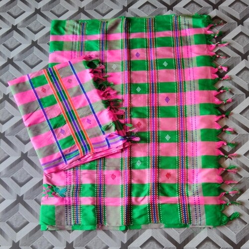 Couples Traditional Kacha & Saree (Embroidered 159511) Couples Traditional Kacha & Saree (Embroidered 159511)